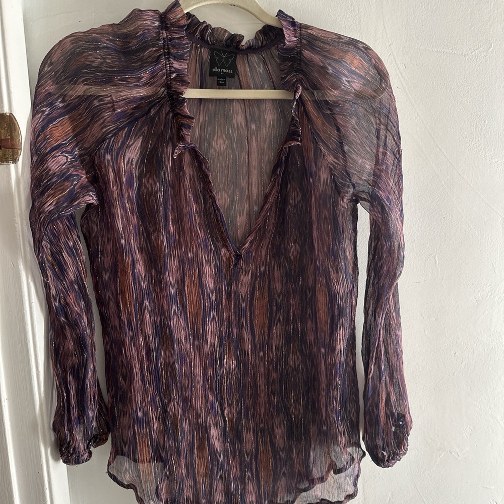 Purple mesh long leave shirt with ruffles on the collar